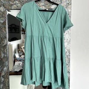 Universal threads size XL green dress